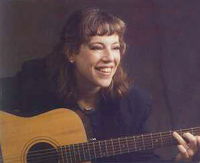 Hear Sandy Cash sing Banks of Freedom